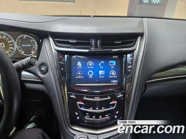 Cadillac CTS 2015 — фото 14
