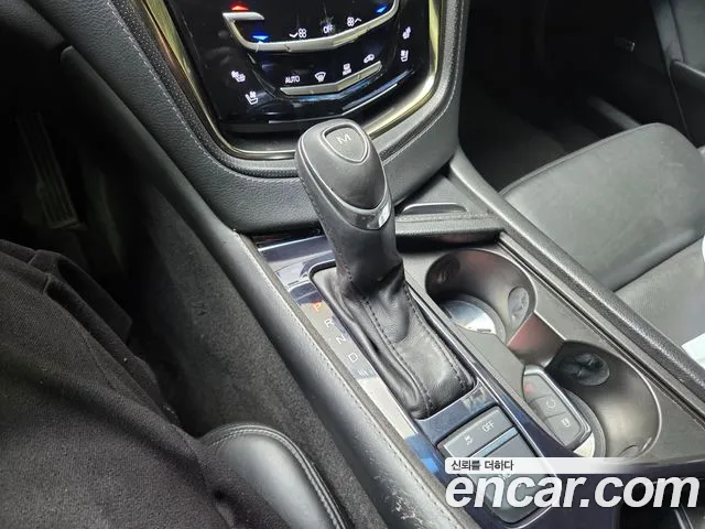 Cadillac CTS 2015 — фото 15