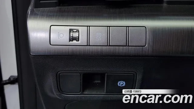 Hyundai Kona 2023 — фото 14