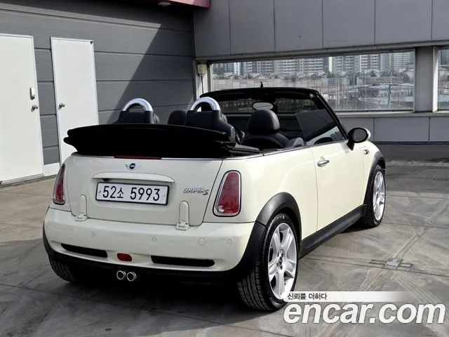 Mini Cooper Convertible 2007 — фото 10