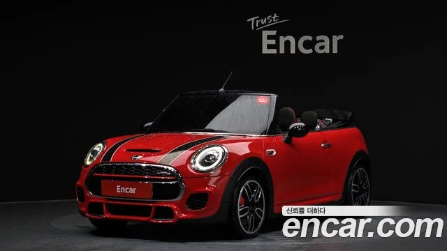 Mini Cooper Convertible 2019 — фото 1