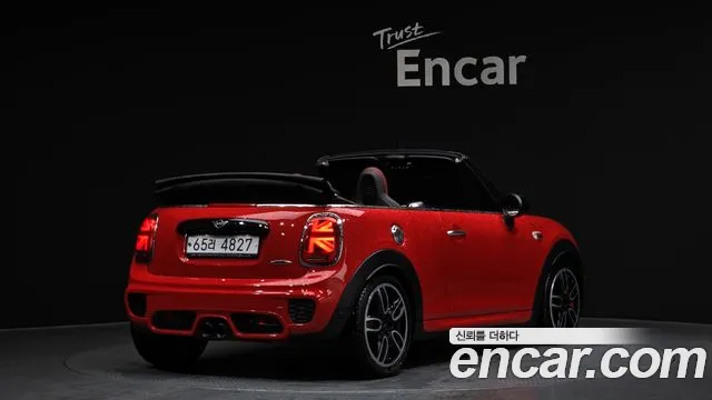 Mini Cooper Convertible 2019 — фото 2