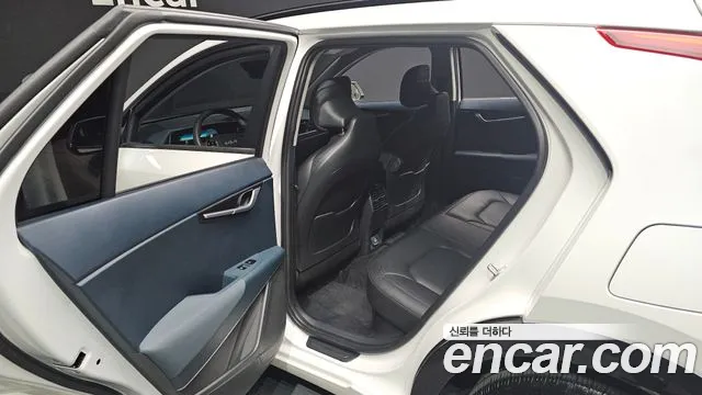 Kia Niro 2022 — фото 12