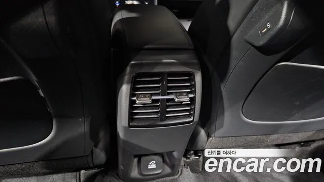 Kia Niro 2022 — фото 19
