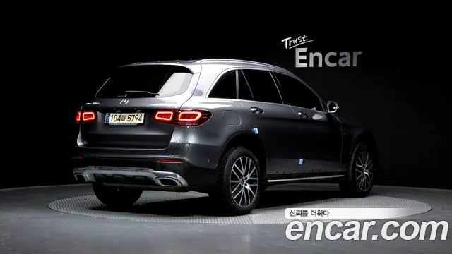 Mercedes-Benz GLC-Class 2021 — фото 2