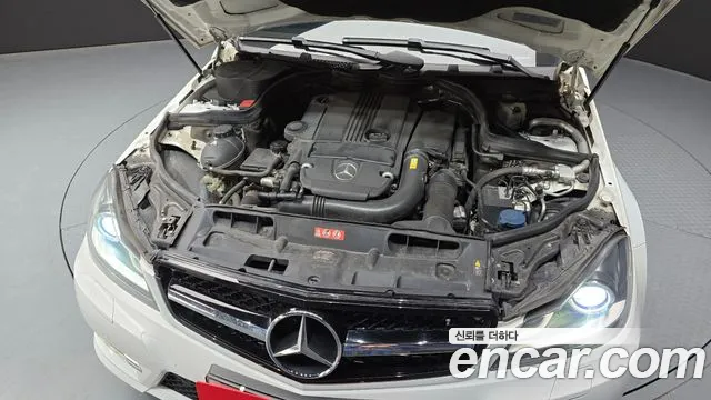 Mercedes-Benz C-Class 2013 — фото 6