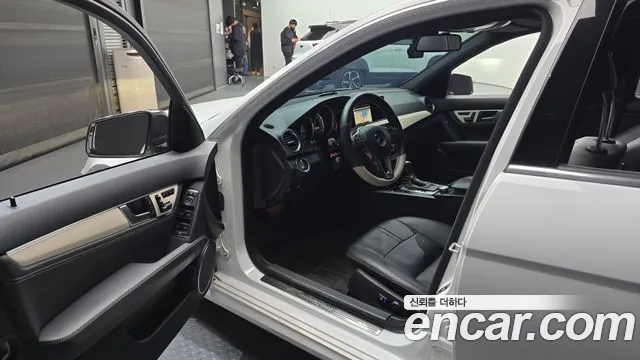 Mercedes-Benz C-Class 2013 — фото 10