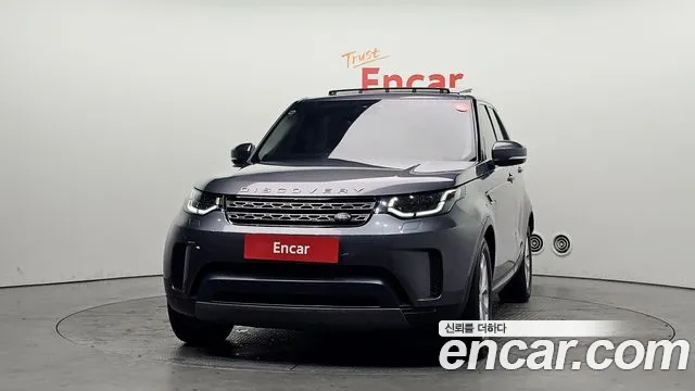 Land Rover Discovery 2018 — фото 3
