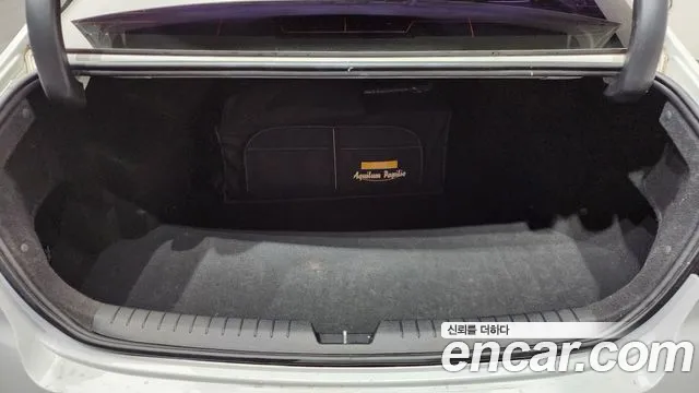 Hyundai Sonata 2017 — фото 20