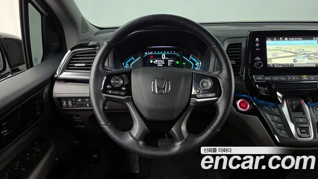 Honda Odyssey 2021 — фото 13