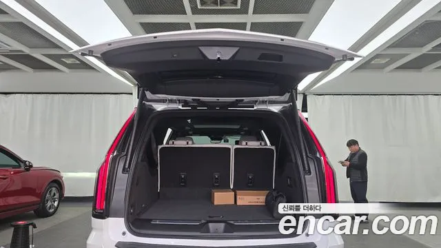 Cadillac Escalade 2025 — фото 20