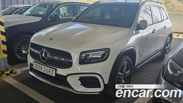 Mercedes-Benz GLB-Class 2025 — фото 2
