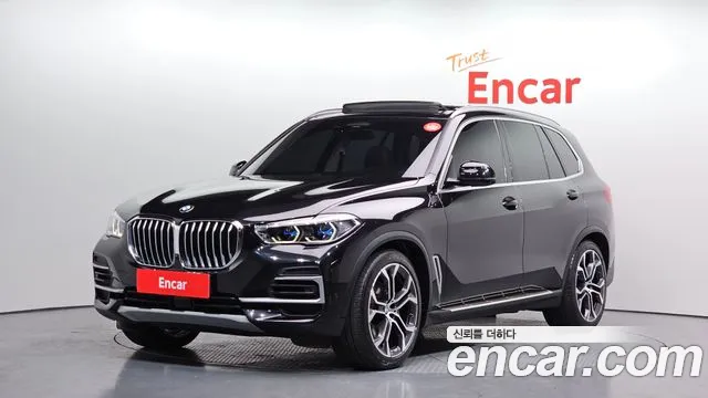 BMW X5 2022 — фото 1