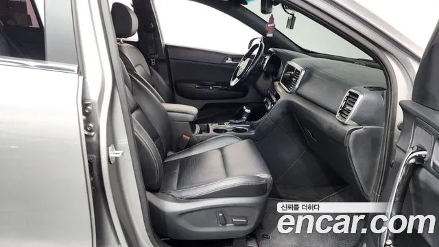 Kia Sportage 2019 — фото 11
