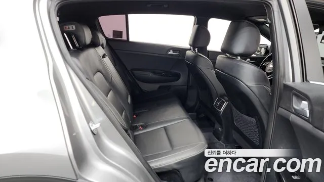 Kia Sportage 2019 — фото 12