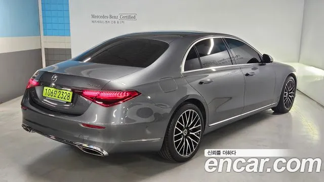 Mercedes-Benz S-Class 2025 — фото 3