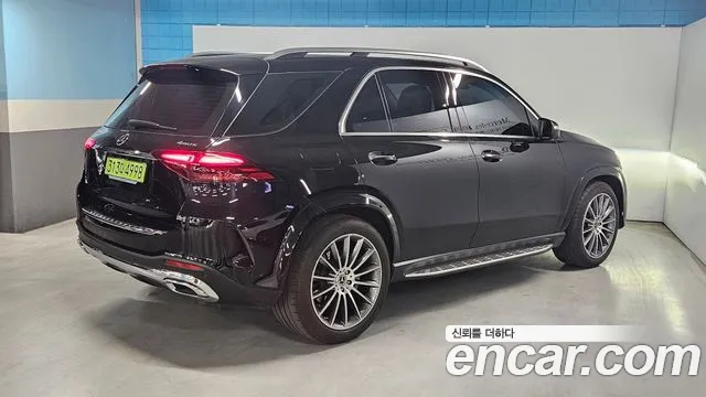 Mercedes-Benz GLE-Class 2025 — фото 3