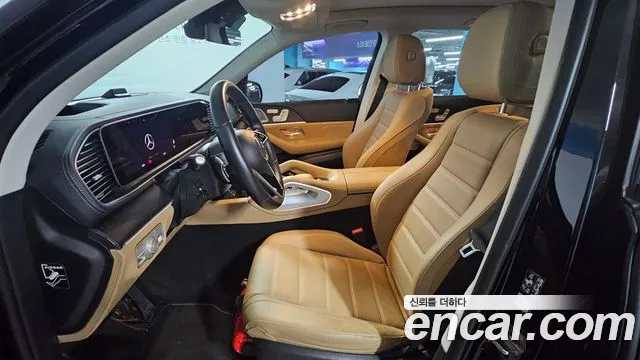 Mercedes-Benz GLE-Class 2025 — фото 11