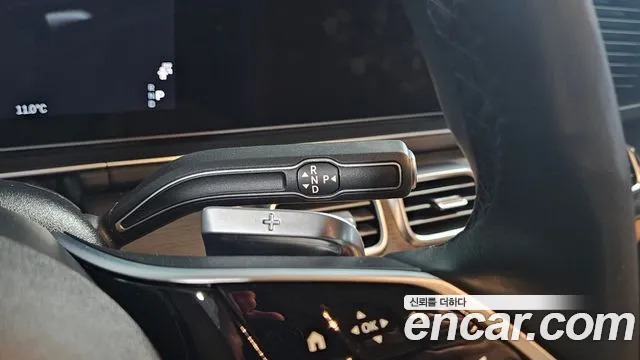 Mercedes-Benz GLE-Class 2025 — фото 15
