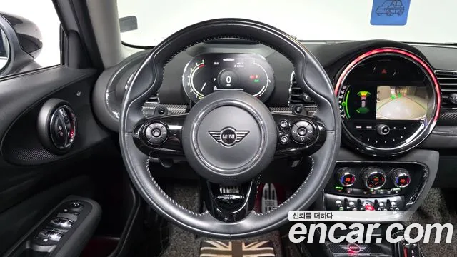 Mini Clubman 2021 — фото 12