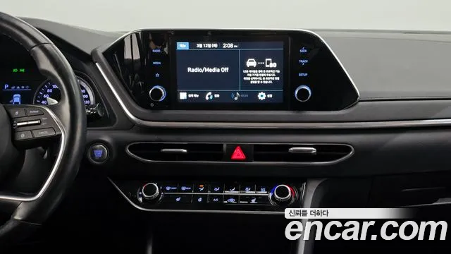 Hyundai Sonata 2021 — фото 14