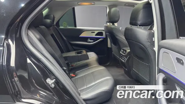 Mercedes-Benz GLE-Class 2020 — фото 11