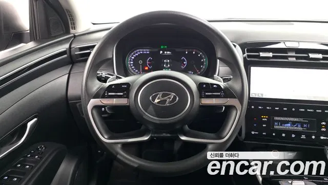 Hyundai Tucson 2023 — фото 13