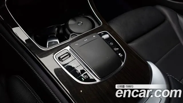 Mercedes-Benz GLC-Class 2020 — фото 16