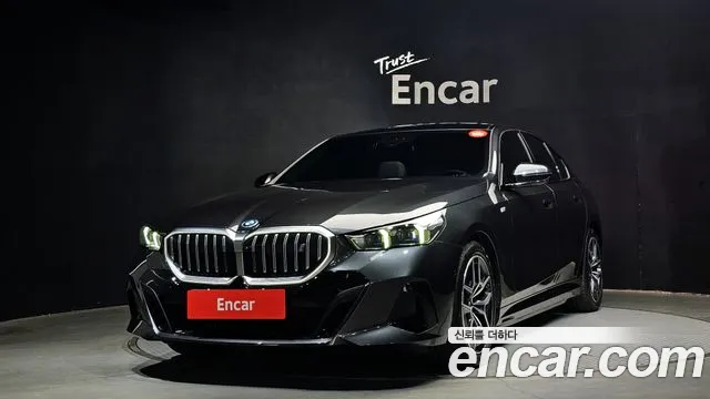 BMW i5