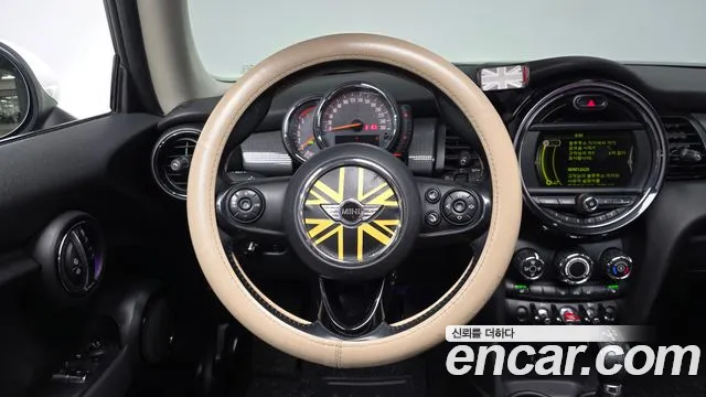 Mini Cooper 2017 — фото 12