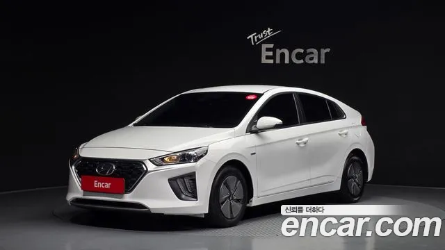 Hyundai Ioniq 2020 — фото 1