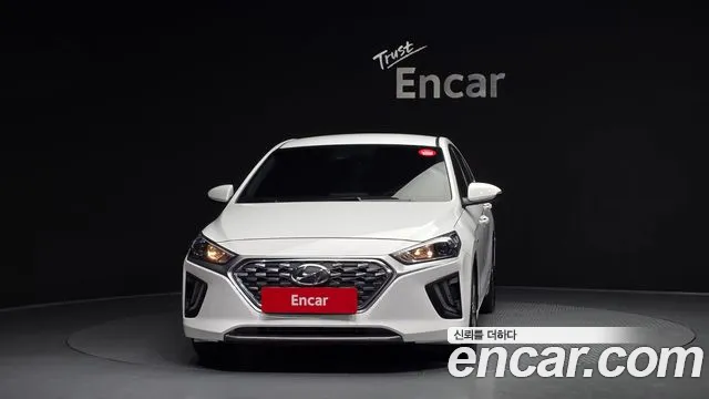 Hyundai Ioniq 2020 — фото 3