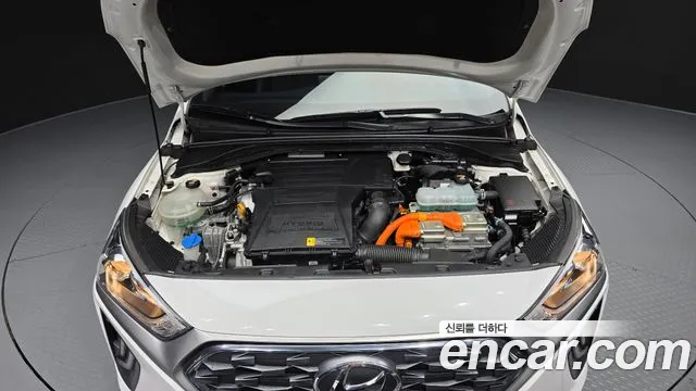 Hyundai Ioniq 2020 — фото 6