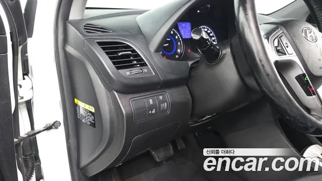 Hyundai Accent 2015 — фото 13