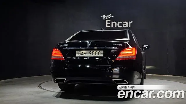 Hyundai Equus 2015 — фото 4