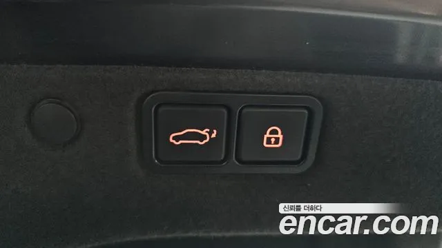 Hyundai Equus 2015 — фото 20