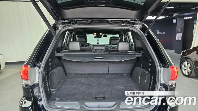 Jeep Cherokee 2018 — фото 20