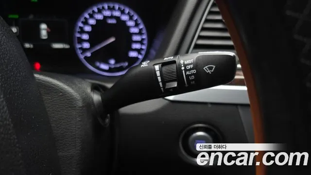Hyundai Genesis 2014 — фото 18