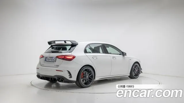 Mercedes-Benz A-Class 2025 — фото 2
