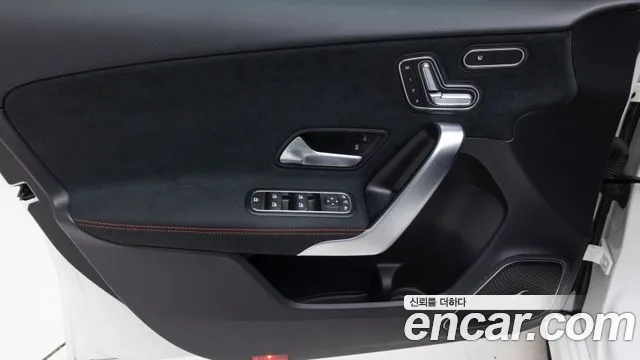 Mercedes-Benz A-Class 2025 — фото 15