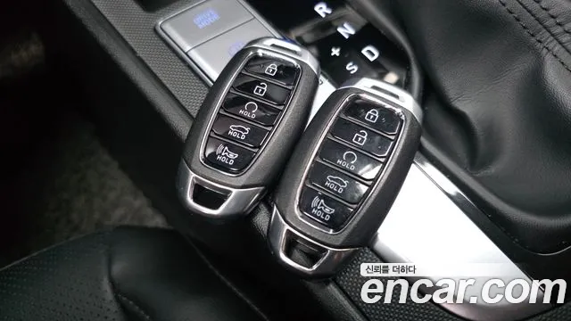 Hyundai AVANTE 2021 — фото 18