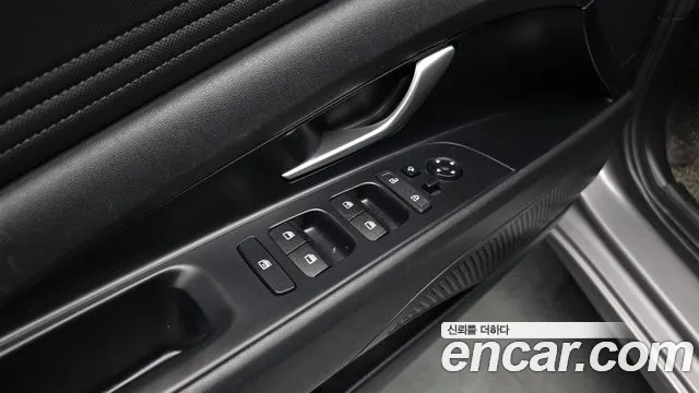 Hyundai AVANTE 2021 — фото 19