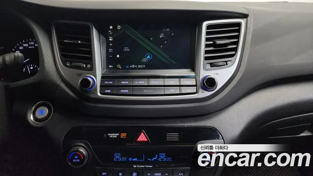 Hyundai Tucson 2017 — фото 15