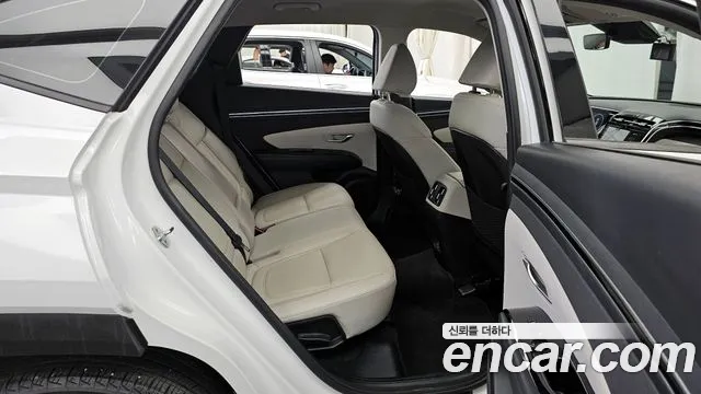 Hyundai Tucson 2021 — фото 12