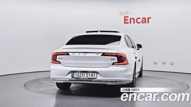 Volvo S90 2022 — фото 4