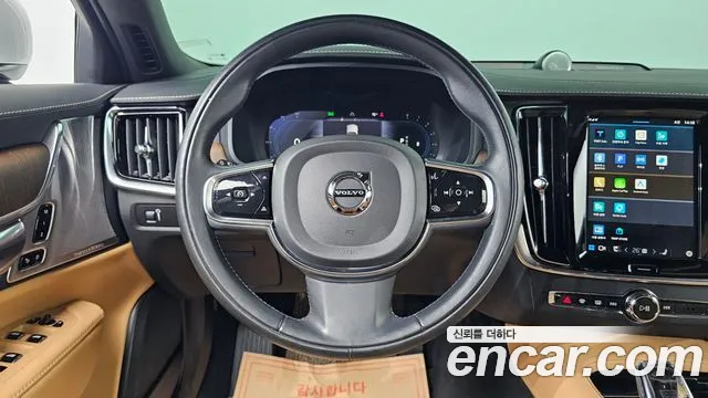 Volvo S90 2022 — фото 16