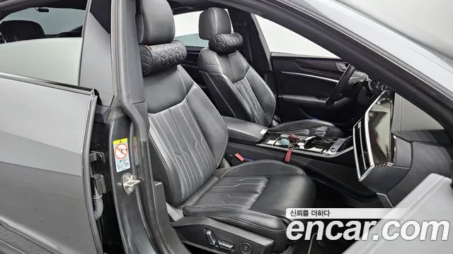 Audi A7 2020 — фото 10