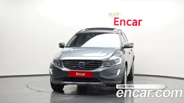Volvo XC60 2017 — фото 3