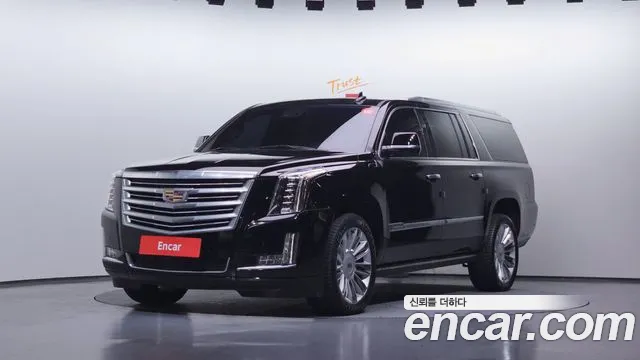 Cadillac Escalade 2018 — фото 1