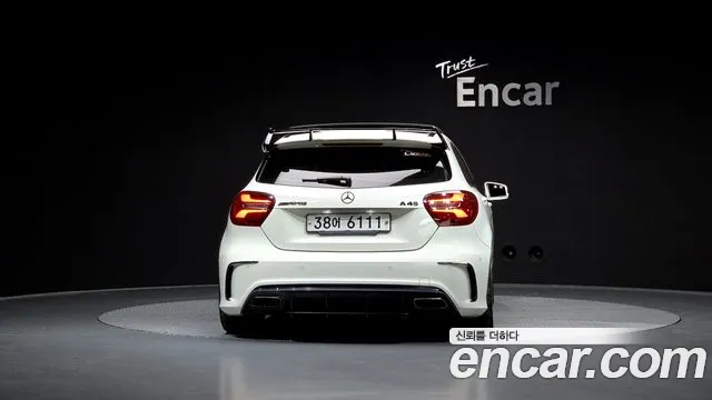 Mercedes-Benz A-Class 2018 — фото 3